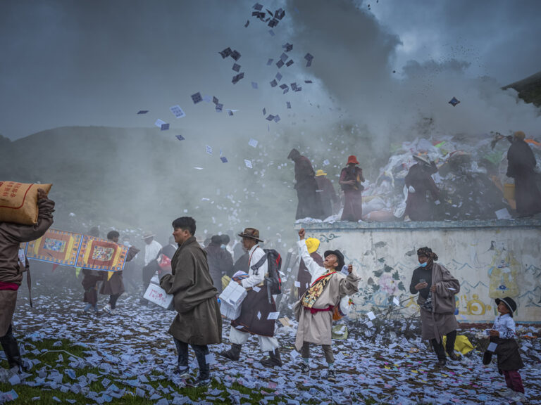 Weisang Praying Festival - Scatter Longda